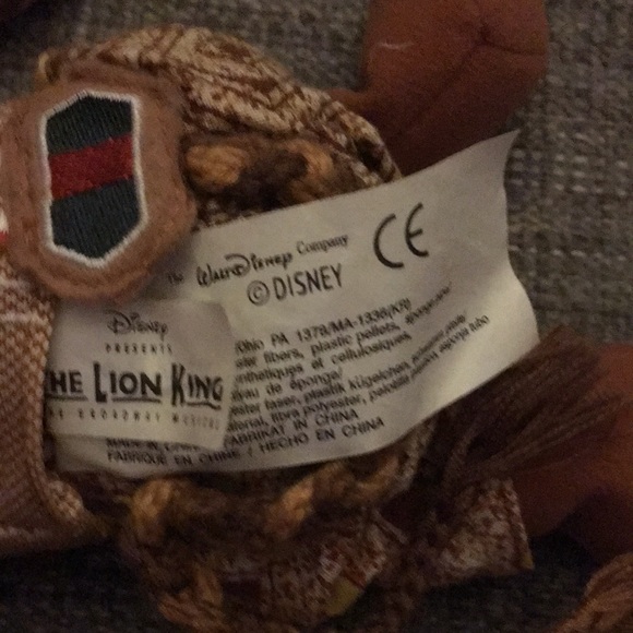 Disney’s The Lion King Musical Simba - Picture 3 of 4